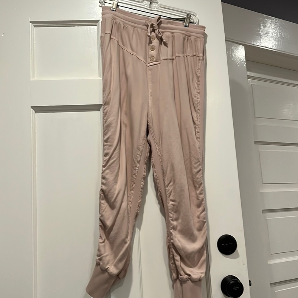 Women pants